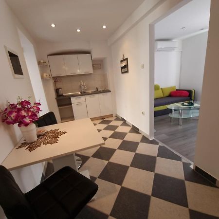 Apartments Lilly Rijeka Exterior foto
