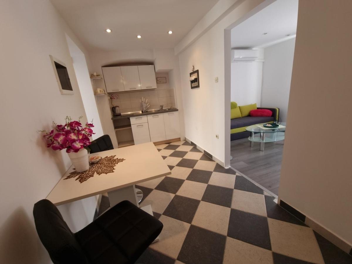 Apartments Lilly Rijeka Exterior foto